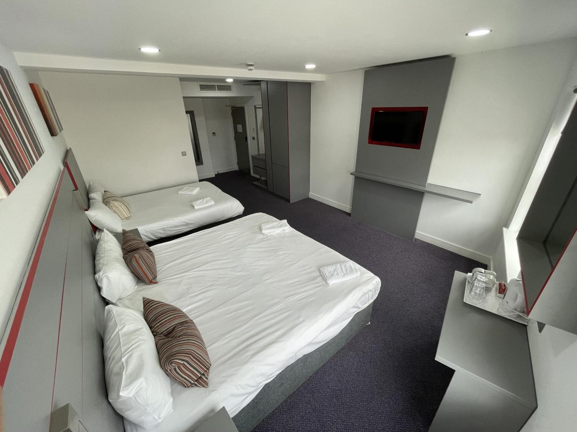 Ilford Hotel Goodmayes Zimmer foto